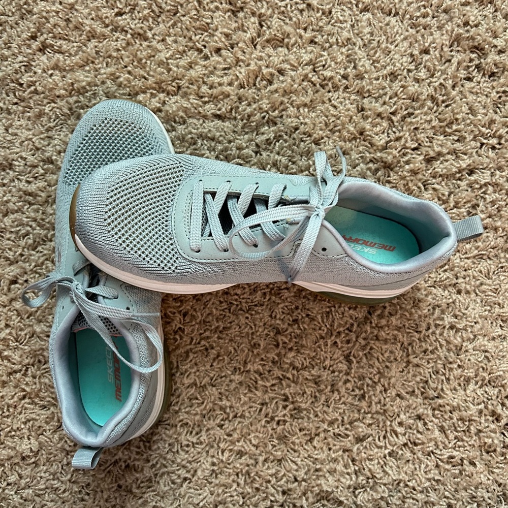 Skechers Light Gray Women's Sneakers
